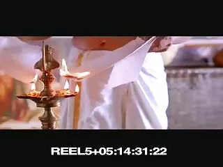বাট প্লাগ বাংলাদেশী চোদাচুদি ওয়েল্ডিং অ্যানাল কুইন লিলি গ্লি থিকির উপর বসে আছে