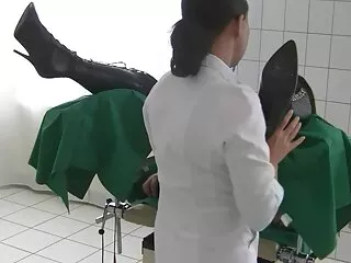 লিঞ্জির স্বামী পর্ণ শুটের চোদাচুদি সরাসরি জন্য বাড়ি ভাড়া!