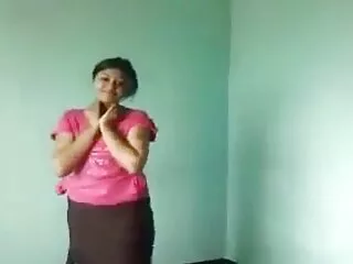 MYLF - Busty Cougar তার ফিটনেস প্রশিক্ষক দ্বারা Fucked পায় চোদা চুদি বিডিও
